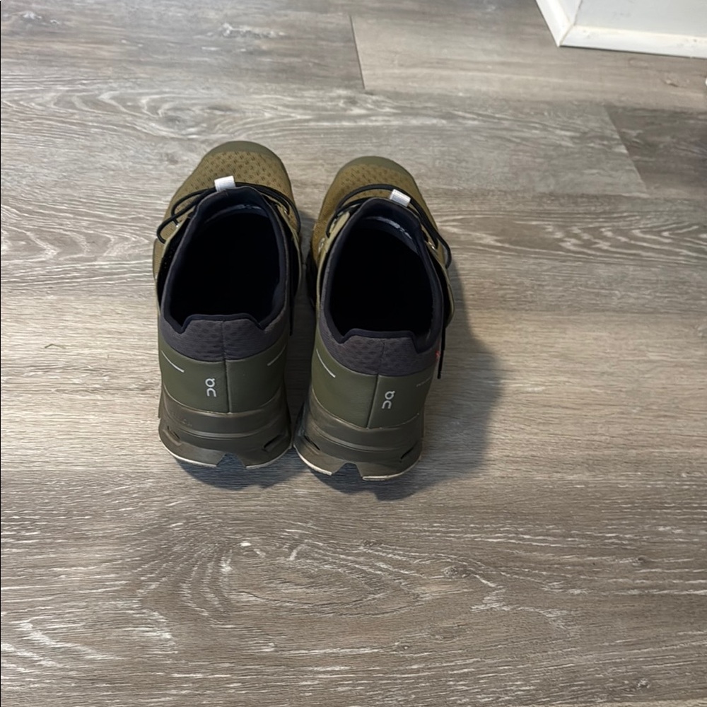 On Running Men's Olive and Black Athletic Shoes - Picture 2 of 4